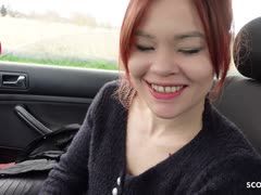 Rotschopf Lizzy Rose lässt sich vom deutschen Agenten casten